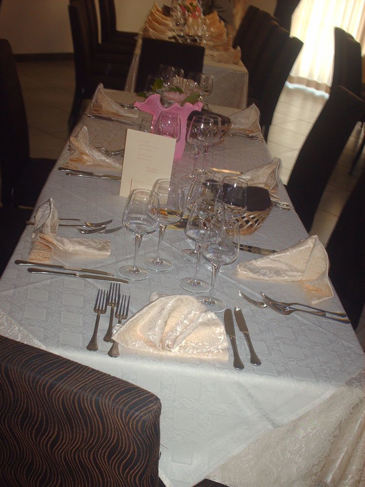 Hotel Insteia Polla Luaran gambar