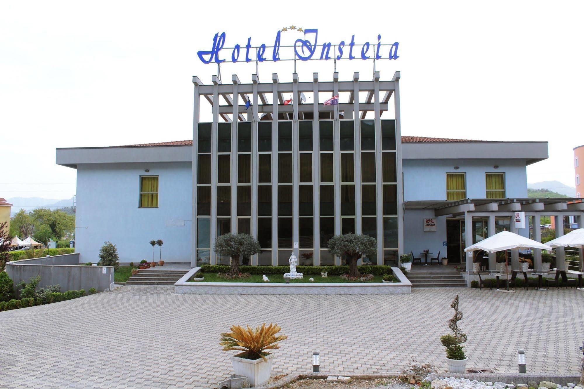 Hotel Insteia Polla Luaran gambar